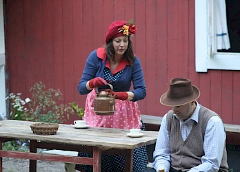 Kuva Kuivalahden kesäteatterin näytöksestä Munakarin veljekset 2010 - 8