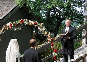 Kuva Kuivalahden kesäteatterin näytöksestä Torpparin poika 2005 - 14