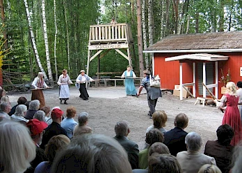 Kuva Kuivalahden kesäteatterin näytöksestä Kaunissaaren Valssi 2007 - 6