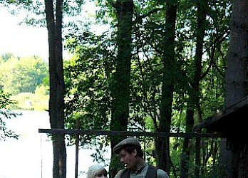 Kuva Kuivalahden kesäteatterin näytöksestä Parast unhotta tomne 2011 - 26