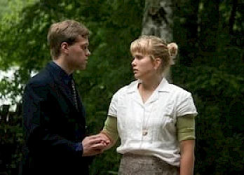Kuivalahden kesäteatterin näytelmä Mansikkamäen Elina (2012)