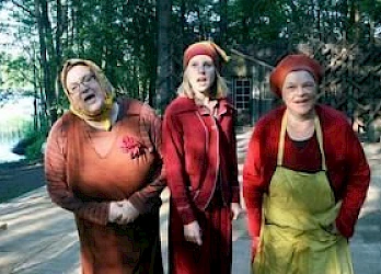 Kuva Kuivalahden kesäteatterin näytöksestä Mansikkamäen Elina 2012 - 7