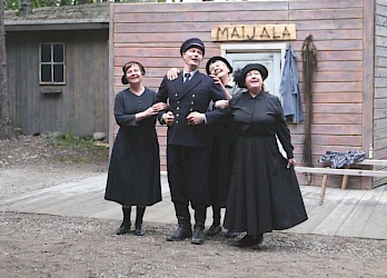 Kuivalahden kesäteatterin näytelmä Tukkijoella (2015)
